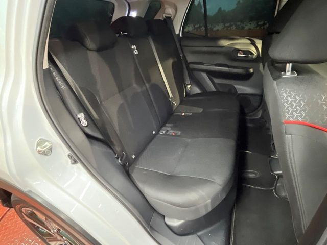 �㕔���Ȃ��C�ɂȂ�悤�ȃL�Y�E�����ւ��蓙�A�傫�ȃ_���[�W�͂Ȃ��A�ǍD�ȏ�Ԃł��B