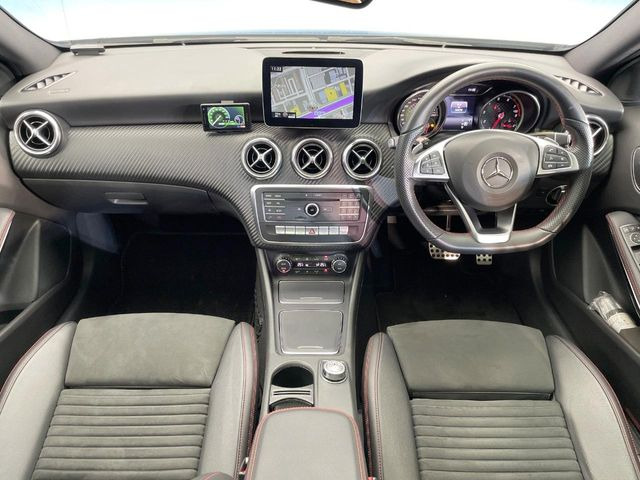 輸入車グループ総在庫数約2,000台!全国の系列店からメーカー・車種問わずご紹介出来るので、あなたにピッタリのお車が見つかるはずです♪まずはお問い合わせ下さい☆