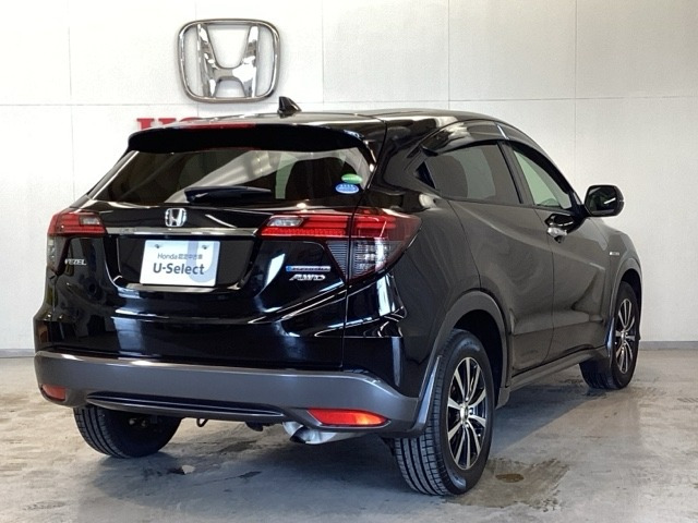ヴェゼル1.5 ハイブリッド ホンダセンシング 4WD