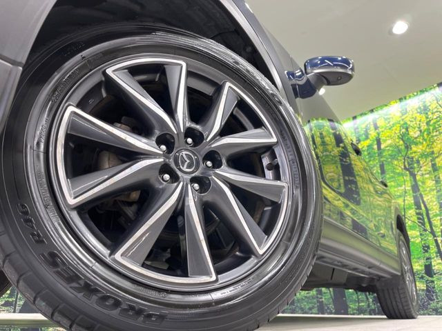 �y����19�C���`�A���~�z�C�[���z�O�ςɃ}�b�`���������A���~�z�C�[���𑕒����Ă���܂��B�e��ЊO�A���~�z�C�[����A�X�^�b�h���X�^�C�����戵�����Ă���܂��B���񂲑��k����������