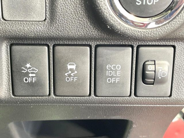 �y�X�}�[�g�A�V�X�g�z���s���ɑO���̎ԗ�����F�����A�Փ˂������Ȏ��͌x��ƃu���[�L�ŏՓˉ���Ɣ�Q�y�����A�V�X�g�B�����S�Ƀh���C�u�����y���݂��������܂��B