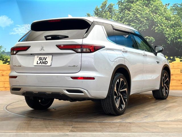 ☆全国のネクステージからお取り寄せが可能※!遠方の店舗に展示してあるクルマが気になる場合も、最寄りの店舗でご覧いただくことが可能です!是非私たちに要望をお聞かせください!※別途費用