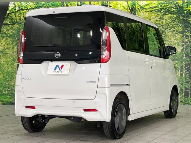 ☆全国のネクステージからお取り寄せが可能※!遠方の店舗に展示してあるクルマが気になる場合も、最寄りの店舗でご覧いただくことが可能です!是非私たちに要望をお聞かせください!※別途費用