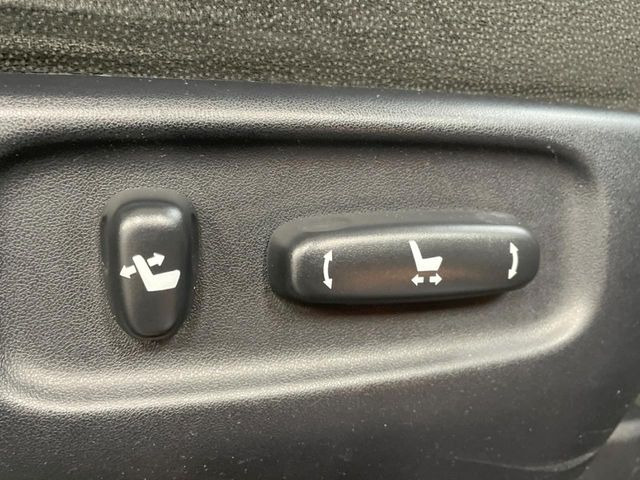 �y�p���[�V�[�g�z�X�C�b�`��ŊȒP�ɃV�[�g�̔��������\!�d��������͂�����܂���!���K�ȃV�[�g�|�W�V�����ɃZ�b�g���āA���K�ȃh���C�u�����y���݂��������B