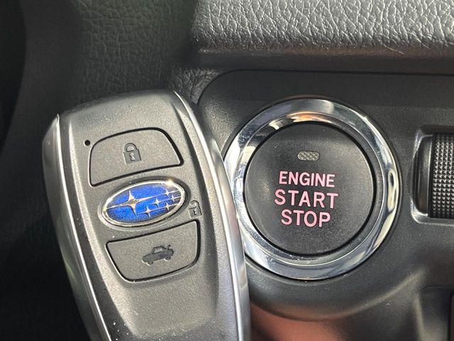 �y�A�N�Z�X�L�[&�v�b�V���X�^�[�g�z�J�o����|�P�b�g�ɓ��ꂽ�܂܂ł��h�A�̎{���E�������\�ȃX�}�[�g�L�[�𑕔��B�G���W���̃I���E�I�t�����J�M�����o���K�v�������A�{�^�����v�b�V�����邾����OK��