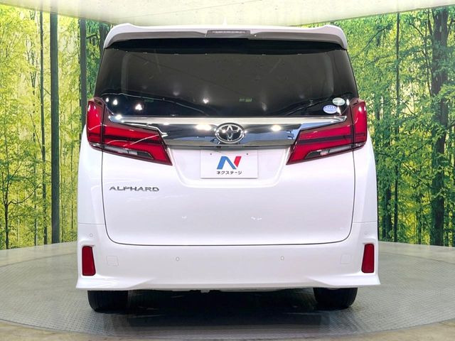 安心の最長10年・走行無制限保証(有償)をご用意。保証内容も充実はもちろん、無料点検&オイル交換や、年中無休の全国・24時間ロードサービスも付帯されておりますのでご安心下さい。