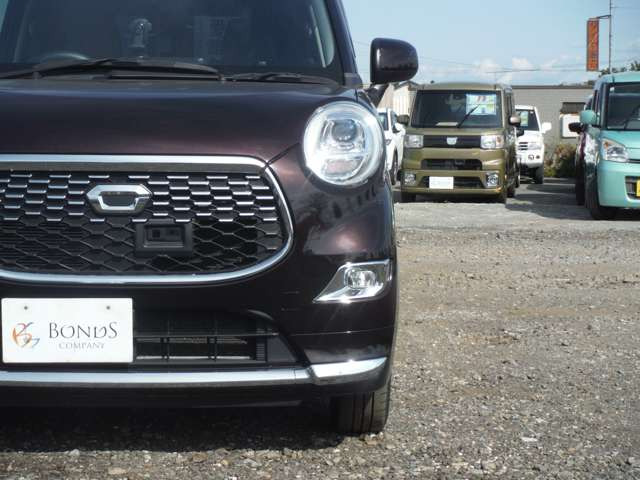 ���X�͎Ԃ̕i���Ɏ��M�������Ă��܂�!�Ȃ̂ŁA���܂��܂Ȋp�x����70���ȏ�̂��ʐ^�ڂ��Ă��܂��B