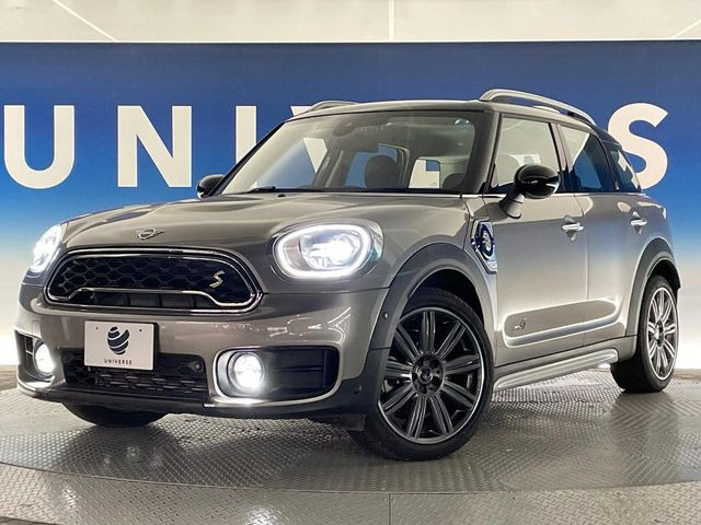ミニ ミニクロスオーバー クーパー S E オール4 4WD 259.9万円