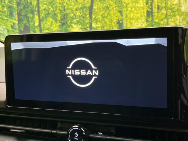 �y���[�J�[�����i�r�z�C���e���A�ɗn�����ރX�^�C���b�V���ȁu��p�݌v�v���[�J�[�i�r�𑕔��􎋔F���⑀�쐫�ȂǊ�{���\�ɂ��D��A���㎿�ȃJ�[���C�t�����y���݂��������܂��B