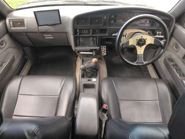 4WD!5MT!�ЊO�n���h��!�ЊO�i�r!�e���r!�G�A�R��!�p���X�e!�p���[�E�C���h!