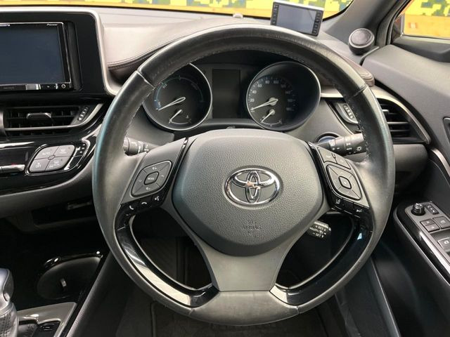 �y�����v�����X�e�A�����O�z�㎿�Ȋv���g�p���邱�ƂŁA��ɂ����������݂ƂĂ��^�]���₷���n���h���ł���