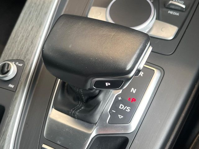 ��MT���[�h�t��AT:�ʏ�͎����ł����Ȃ���ϑ�(�M�A�`�F���W)���h���C�o�[�̑���ɂ���ĈӐ}�I�ɕς�����V�X�e���ł��B����w���i�̃h���C�u�����y���݂��������܂�!