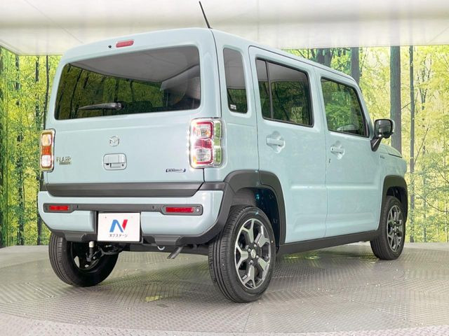 ☆全国のネクステージからお取り寄せが可能※!遠方の店舗に展示してあるクルマが気になる場合も、最寄りの店舗でご覧いただくことが可能です!是非私たちに要望をお聞かせください!※別途費用