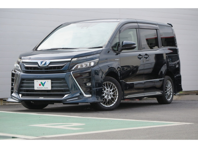 ヴォクシー1.8 ハイブリッド ZS