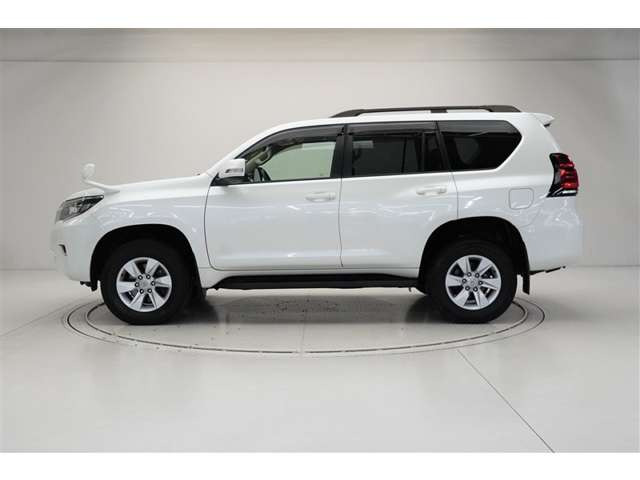 ランドクルーザープラド2.8 TX ディーゼル 4WD
