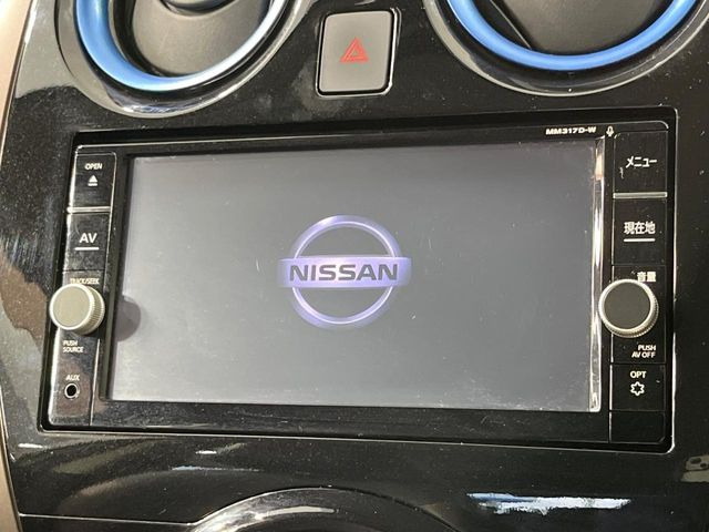 �y�����i�r�z�l�C�̏����i�r�𑕔����Ă���܂��B�i�r�̎g���₷���͂������A�I�[�f�B�I�@�\���[��!�L�����v�◷�s�͂������A�ʋ΂┃�����ȂǕ��i�̃h���C�u���y�����Ȃ�͂���