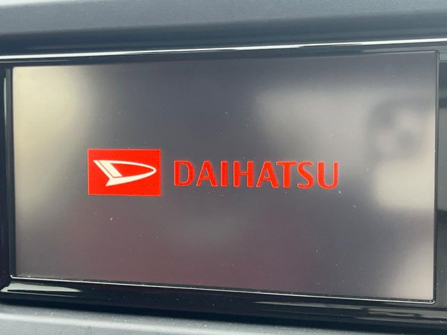 �y�����i�r�z�l�C�̏����i�r�𑕔��B�I�[�f�B�I�@�\���[�����Ă���ABluetooth�ڑ�����΂������̃X�}�z��MP3�v���C���[�̉��y���Đ��\!�����̉^�]������Ɋy�����Ȃ�܂�!!