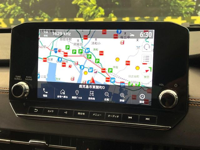 【9インチディスプレイオーディオ】お手持ちのスマートフォンとの連携で、ナビや音楽再生など各種アプリを使用可能。スマホに近い感覚でお使いいただけます♪