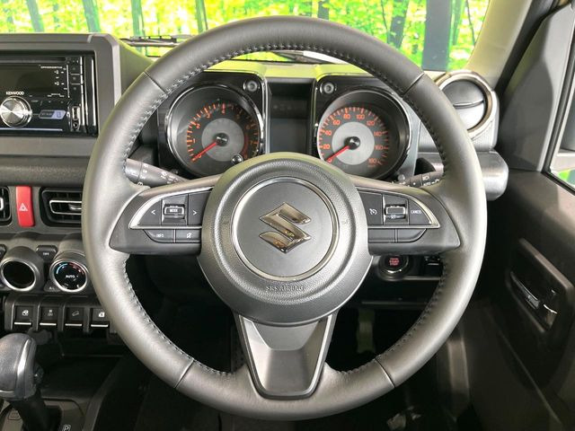 �y�����v�����X�e�A�����O�z�㎿�Ȋv���g�p���邱�ƂŁA��ɂ����������݂ƂĂ��^�]���₷���n���h���ł���