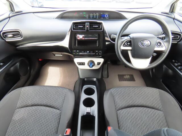 ���O���̐��|�E�K���X�n�{�f�B�R�[�e�B���O��CAR�N���[�j���O���Ǝ҂��{�H�������܂��̂ő�ϐ����B�I���b�N�X�����Ԃł݂͂Ȃ��܂ɉ��K�ȃh���C�u�����񑩁B