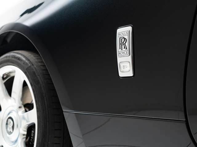 ���X�͍����A���Ԑ��X�����炱�������ɗ͂����Ă��܂��B�J�X�^���˗��͂��Ƃ��e��R�[�f�B���O��Ƃ�Ԍ������ȂǁA���������̂��q�l���炨�₢���킹������A���p���𒸂��Ă���܂��B