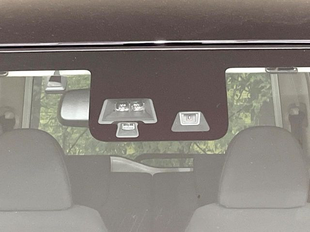 �y�O�He-Assist�z���s���ɑO���̎ԗ�����F�����A�Փ˂������Ȏ��͌x��ƃu���[�L�ŏՓˉ���Ɣ�Q�y�����A�V�X�g�B�����S�Ƀh���C�u�����y���݂��������܂��B