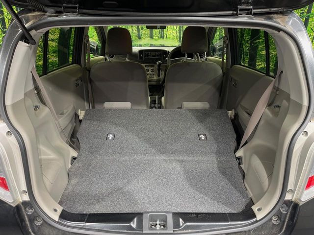 普段のお買い物や通勤、送迎等に十分な荷室スペースを確保しております。セカンドシートを倒すと、大きな荷物の積載も可能です♪