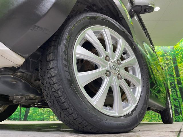 �y������15�C���`�A���~�z�C�[���z�O�ςɃ}�b�`���������A���~�z�C�[���𑕒����Ă���܂��B�e��ЊO�A���~�z�C�[����A�X�^�b�h���X�^�C�����戵�����Ă���܂��B���񂲑��k����������