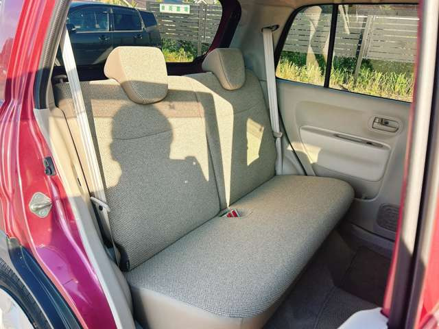 ���Ђł͌��I�������Ԃ𖈌���ʂɎd������s�Ȃ��A�����߂₷�����i�ł��񋟂��Ă���܂���