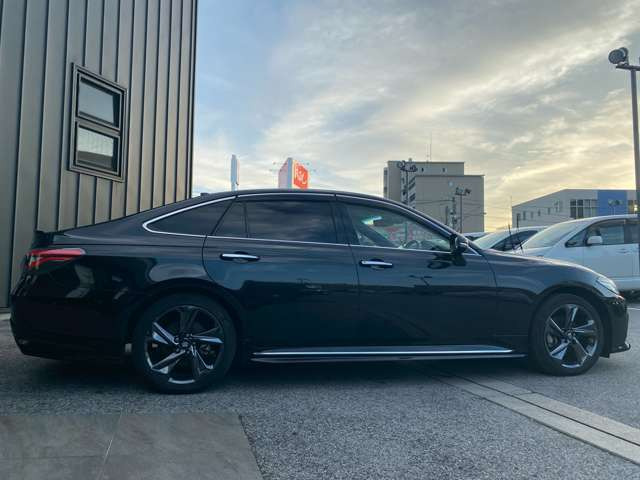 特殊なお車の制作や販売も可能です!(キッチンカーや積載車、ダンプカーやレプリカ車、バスなどなど)流行りのSUVは勿論、EV(電気自動車)やハイブリッド(PHEV含む)も納車実績がございます!何でもご相談を!