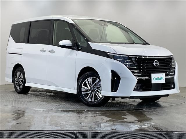 セレナ1.4 e-POWER ハイウェイスターV