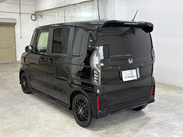 N-BOXカスタムL ターボ スタイルプラス ブラック