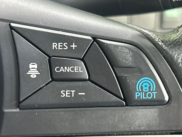 �y�v���p�C���b�g�z�������H�ł̒��������s���y��!!�a�؎��Ə��񑖍s�̃V�[���ŁA�A�N�Z���E�u���[�L�E�X�e�A�����O�������Ő��䂵�A�������^�]�̕��S���y�����Ă���܂���