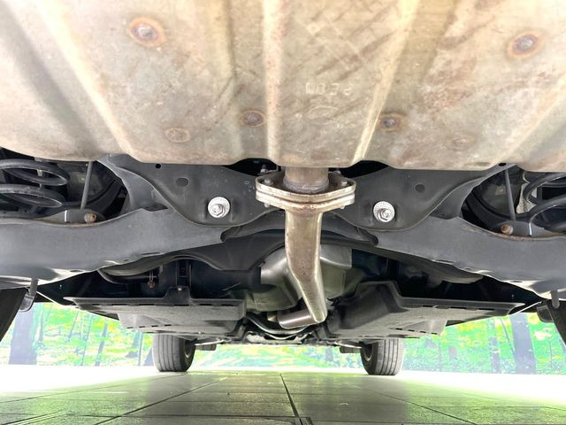 下回りがきれいなうちに、防錆加工の施工がオススメ。降雪地域はもちろん、沿岸部にお住いの方や、趣味でマリン・ウィンタースポーツをされる方にご好評いただいております。