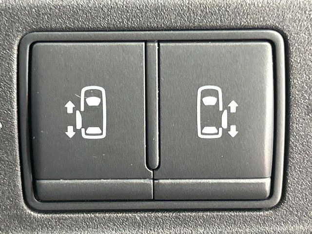 �y�n���Y�t���[�@�\�t�������p���[�X���C�h�h�A�z�X���C�h�h�A�̉��ɑ�������Ă��������ƁA�����I�ɃX���C�h�h�A���J���܂�!�ו��ŗ��肪�ӂ���������Ԃł��A�h�A�̊J���ł��ĂƂ��Ă��֗�!