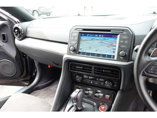 ����8�C���`���C�h�f�B�X�v���C�i�r�ETV�ECD�EDVD�E�u���[�g�D�[�X�EUSB�E�r���g�C��ETC�B