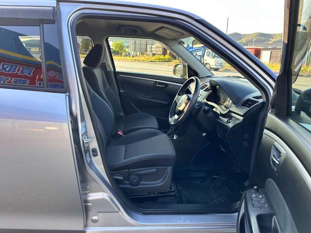 �^�]����ۂ̐S�n�悳�́A�V�[�g���啔�����߂邩�Ǝv���܂��B���Ј�x���Ԃ����m�F������!