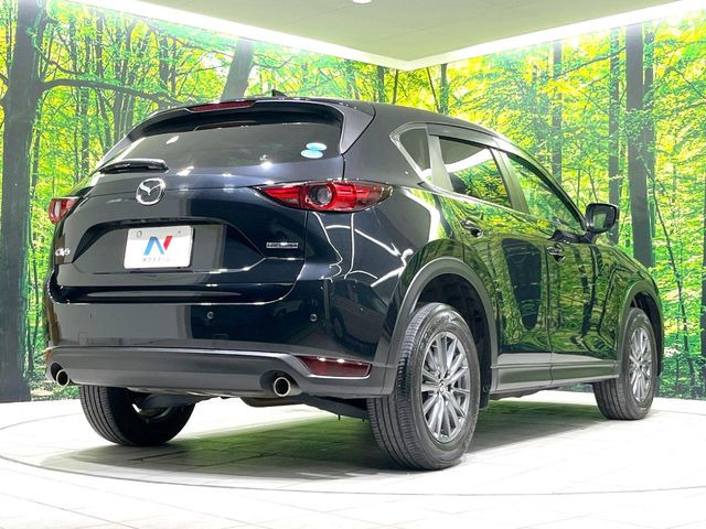 ☆全国のネクステージからお取り寄せが可能※!遠方の店舗に展示してあるクルマが気になる場合も、最寄りの店舗でご覧いただくことが可能です!是非私たちに要望をお聞かせください!※別途費用