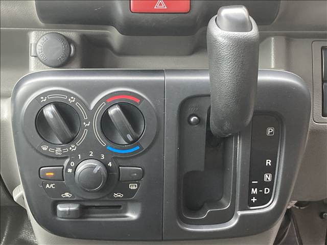 ���Ԃ����܂��Ă��Ȃ����q�l�ł��X�^�b�t���ꏏ�ɍl�����\�Z�₲��]�ɍ������Ԃ�����Ă����Ă��������܂����y�����X�^�b�t�ݒ��z���Ă���܂��̂ŁA�����̕����ЂƂ�ł������X��������