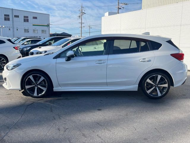 ☆全国のネクステージからお取り寄せが可能※!遠方の店舗に展示してあるクルマが気になる場合も、最寄りの店舗でご覧いただくことが可能です!是非私たちに要望をお聞かせください!※別途費用