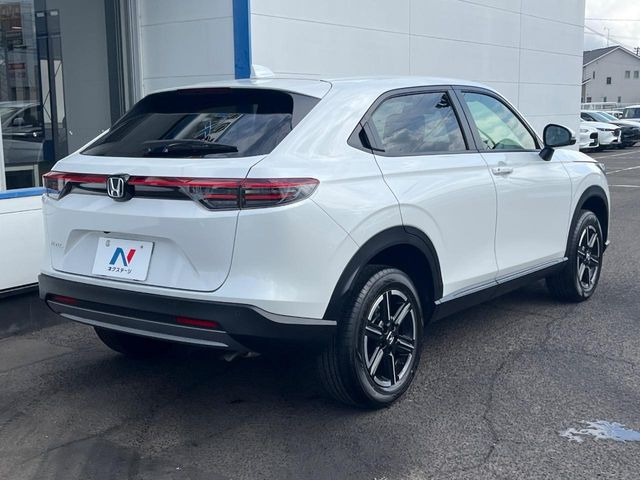 ☆全国のネクステージからお取り寄せが可能※!遠方の店舗に展示してあるクルマが気になる場合も、最寄りの店舗でご覧いただくことが可能です!是非私たちに要望をお聞かせください!※別途費用