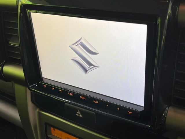 �y���ʃi�r�z�l�C�̑�^8�C���`�i�r�𑕔��B���݊��̂�����ʂ̓C���p�N�g��!�i�r���p���̃}�b�v�\���͌��₷���A�e���r��DVD�͗Տꊴ���A�b�v!�����̃h���C�u���O�b�Ɗy�����Ȃ�܂���