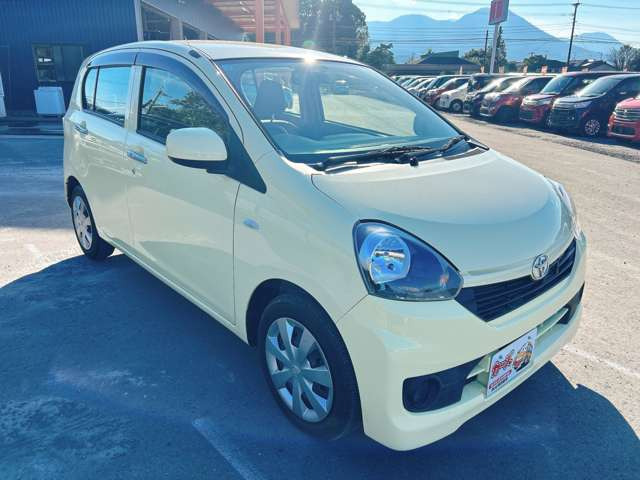 お客様のご予算帯に合わせたお車を常時100台以上取り揃えています!当社のスタッフがお客様のお車選びをしっかりサポートしご提案させていただきます!