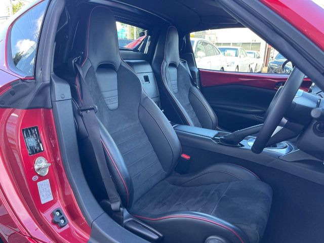 �yRECARO���o�P�b�g�V�[�g�z�l�ԍH�w�Ɋ�Â����ʈ����z�ɂ���č��ւ̕��S�Ⓑ���ԉ^�]���̔�J�������y������ڂŃ��J���Ƃ킩��X�|�[�e�B�ȃ��b�N�X�������ł��B