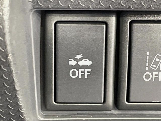 【スズキ セーフティサポート】走行中に前方の車両等を認識し、衝突しそうな時は警報とブレーキで衝突回避と被害軽減をアシスト。より安全にドライブをお楽しみいただけます。