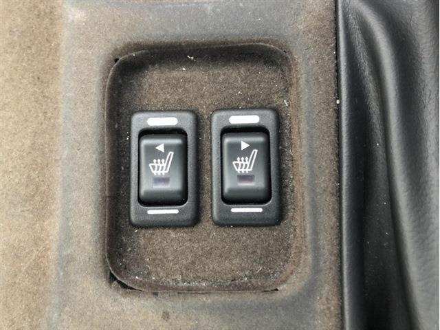 こだわりがあってなかなか気に入ったお車がないそこのお客様!全国のオークションからピッタリの1台を探すことが可能です。ぜひ一度お問い合わせください。