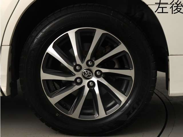 お客様のお好みの新品18インチ、19インチ、20インチホイール装着可能!ダウンサスなどローダウンも取付可能です!ヴァルドやワークなどのメーカー品も取り寄せ可能です!