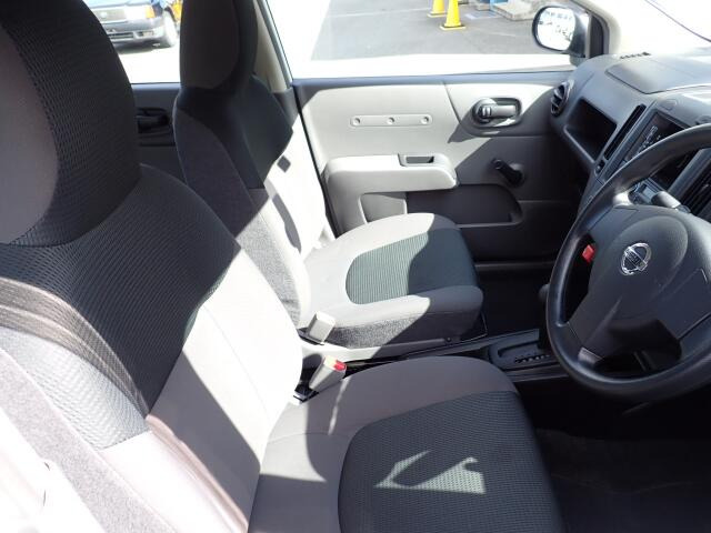 �t�����g�V�[�g�A��ԗǍD�ň��S�ł��B�傫�ȉ�����Ȃ����S�ł�