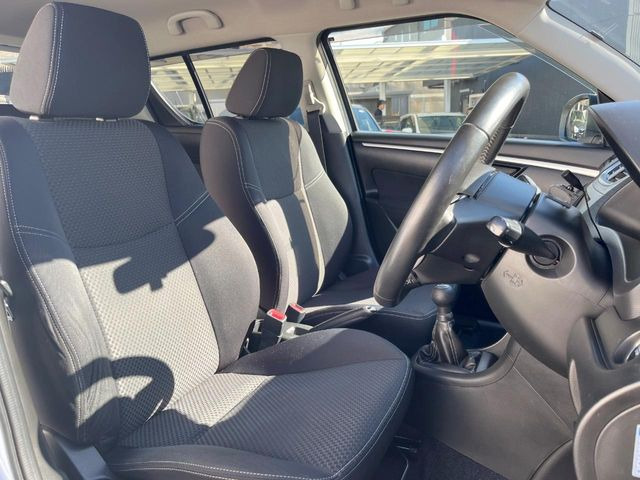 �^�]�ȃV�[�g���͎g�p�������Ȃ��A�ǍD�ȏ�ԂƂȂ��Ă��܂��B���J�Ɏg���Ă������Ƃ��悭�킩��܂��ˁB