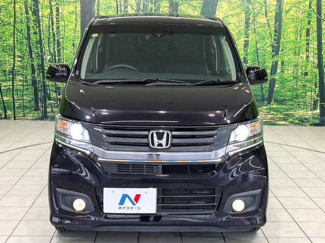 弊社では、全車『修復歴なし』のお車のみ取り扱っております。専任バイヤーによる厳選した仕入れの後、入庫後の車両チェックを行い、ネクステージが認定した高品質な中古車をご提供しております。